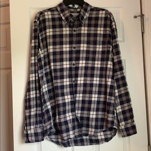 Men’s flannel button up shirt